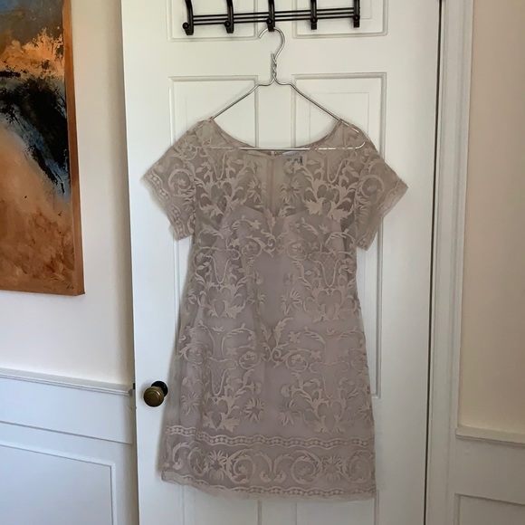 Yoana Baraschi Dresses & Skirts - Yoana Baraschi Blue size 6 nude cocktail dress